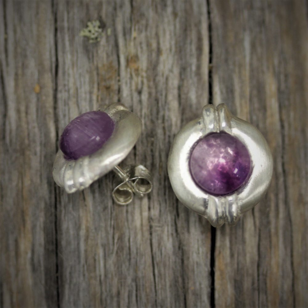 Quiet waters amethyst earrings Amethystmine.fi