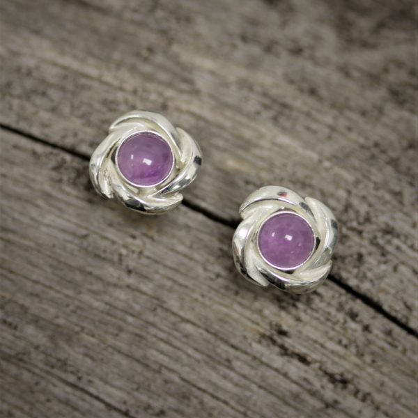 Fell's Blossom amethyst earrings