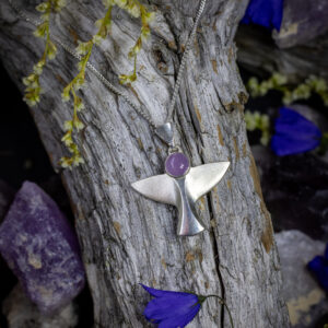 Wings amethyst pendant