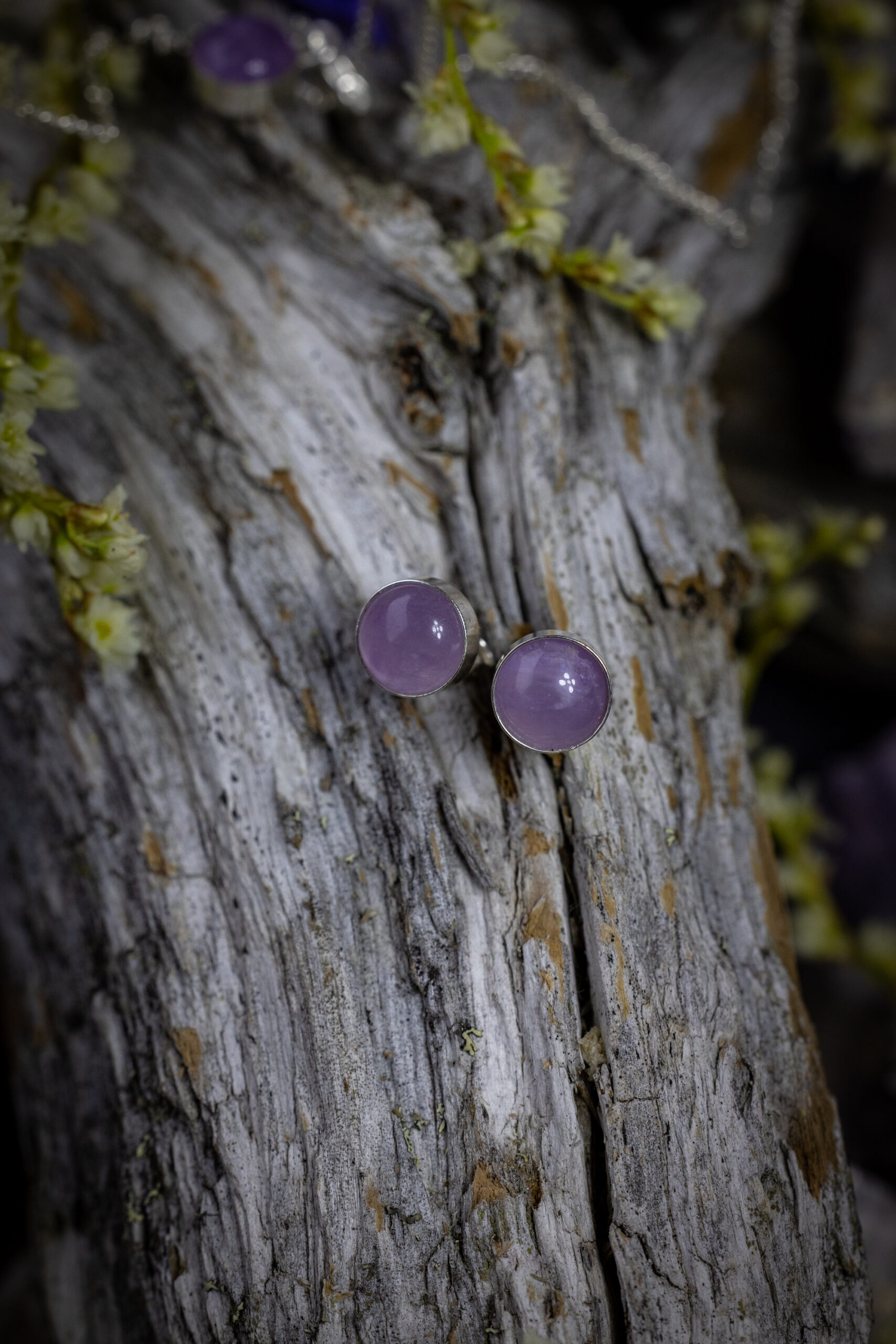 Dew drop amethyst earrings 6mm
